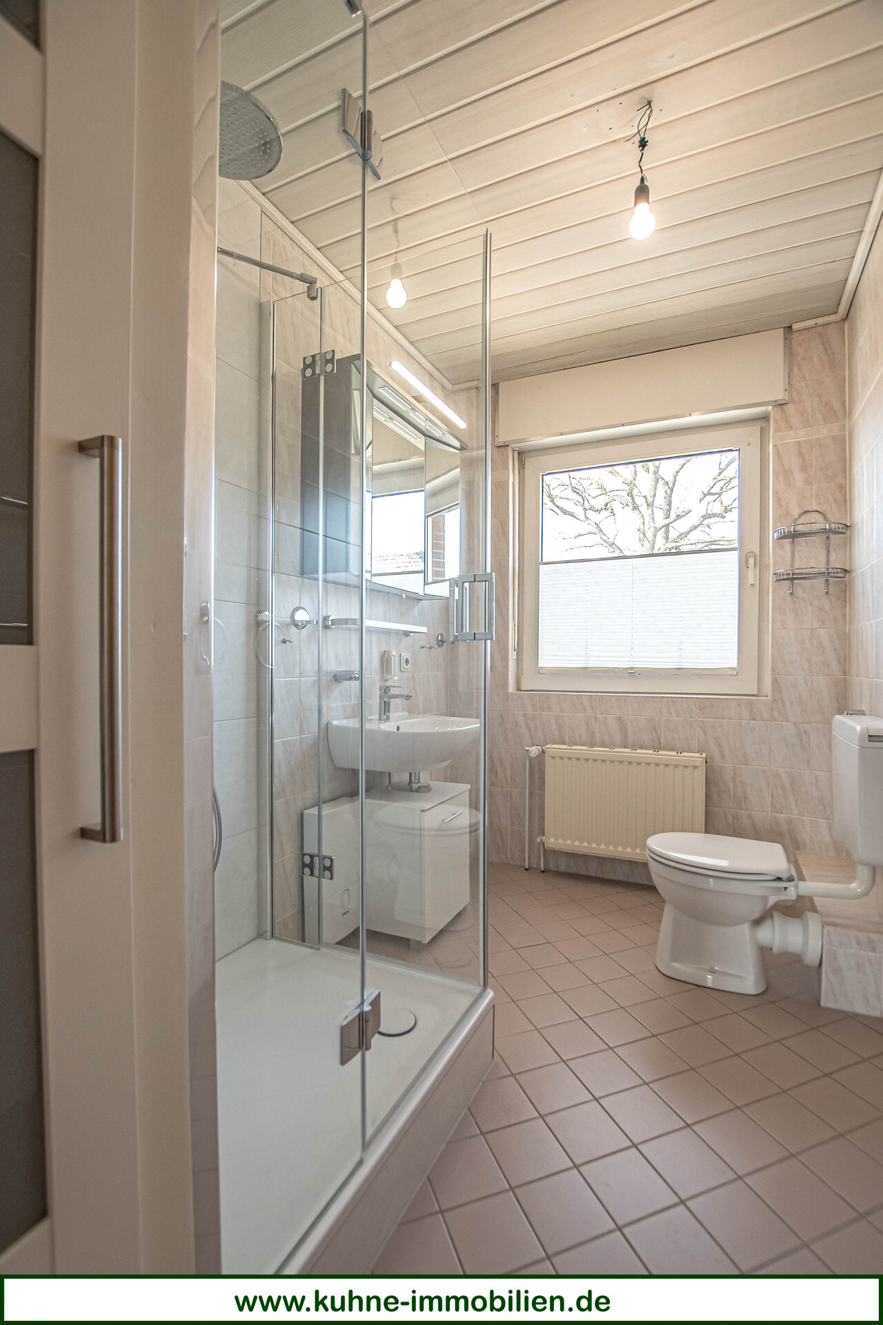 Obergeschoss Bad 1