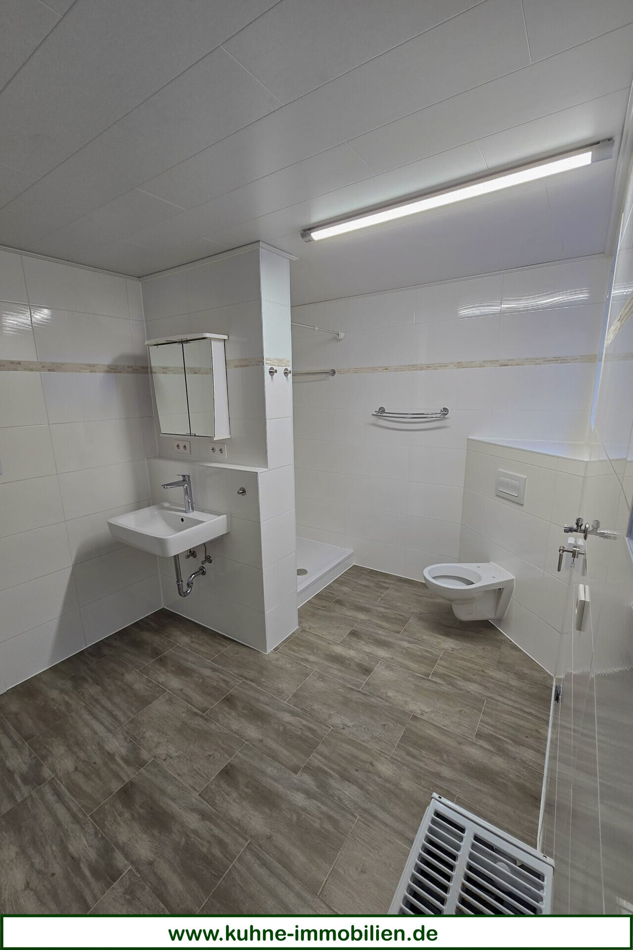 Bad Einliegerwohnung