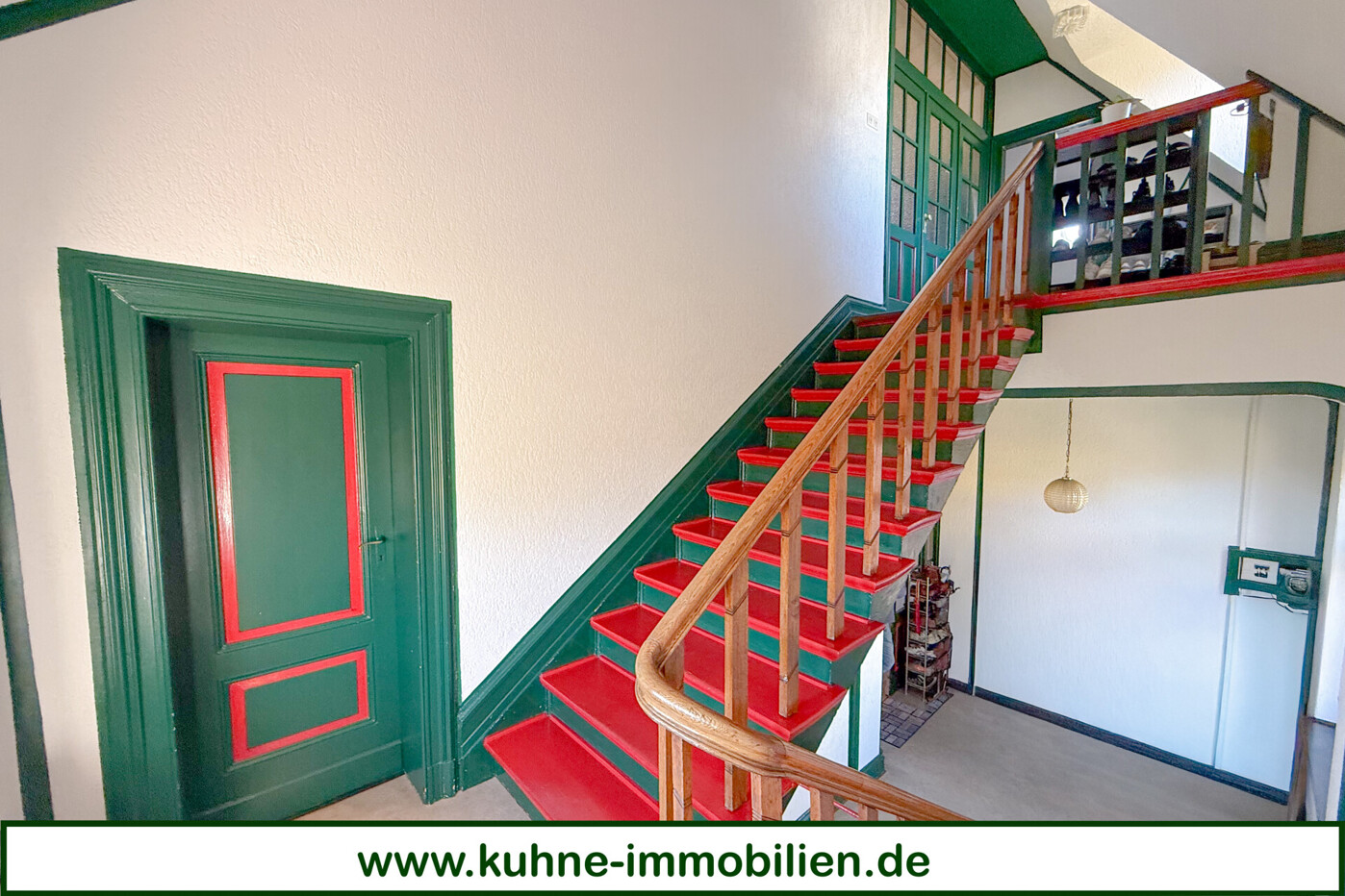 Hausflur zum DG