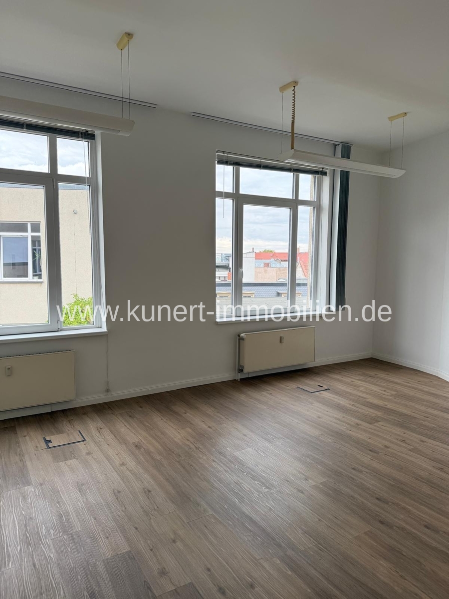 Büro Innenaufnahme