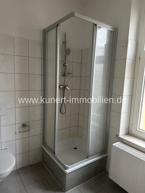 Hochwertig renovierte 3-Raum-Wohnung am halleschen Zoo, Bad mit Wanne und Dusche ... - Foto 1