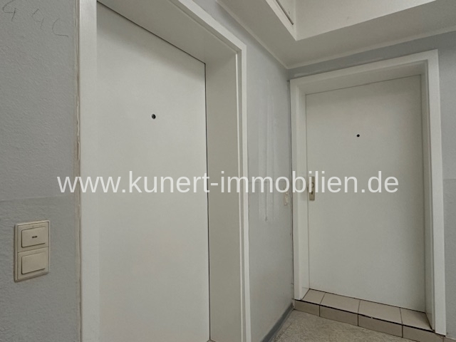 Attraktive sanierte 3-Zi-Whg. mit Fliesen, Parkett, Wanne + Dusche am Zoo im 2.O ... - Photo 5