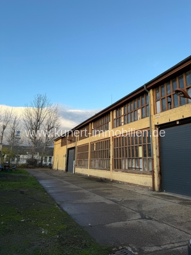 Halle, Außenansicht