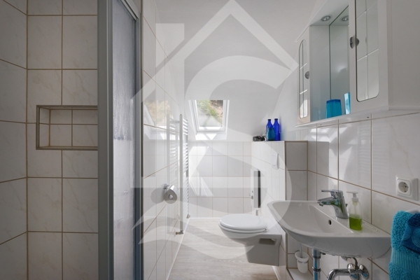 Badezimmer DG