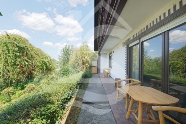 side terrace