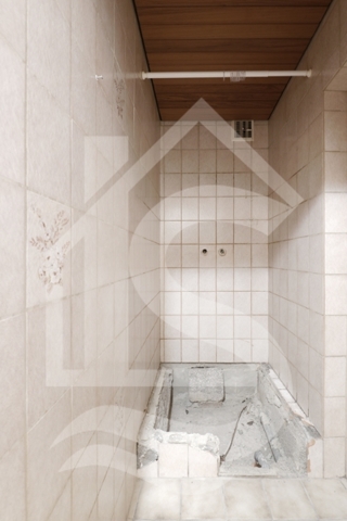 bathroom basement