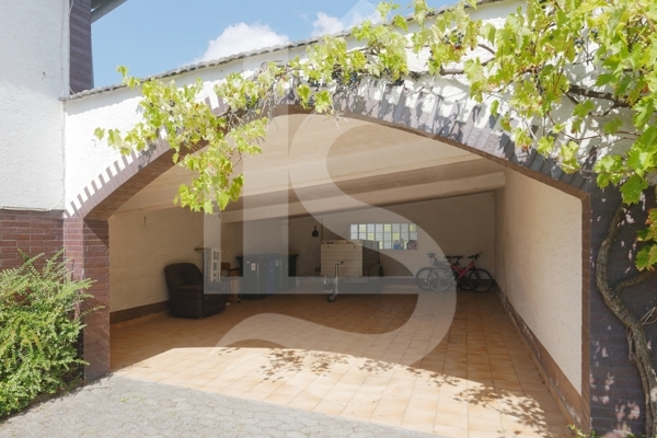 double garage