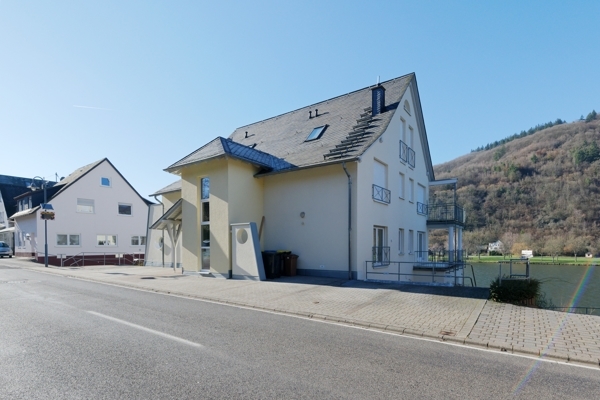 Straßenansicht