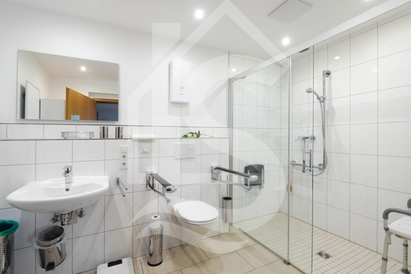 Badezimmer EG-Wohnung