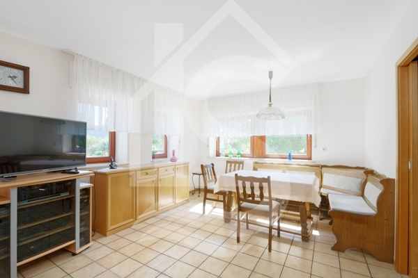 Wohn-/Essbereich EG-Wohnung