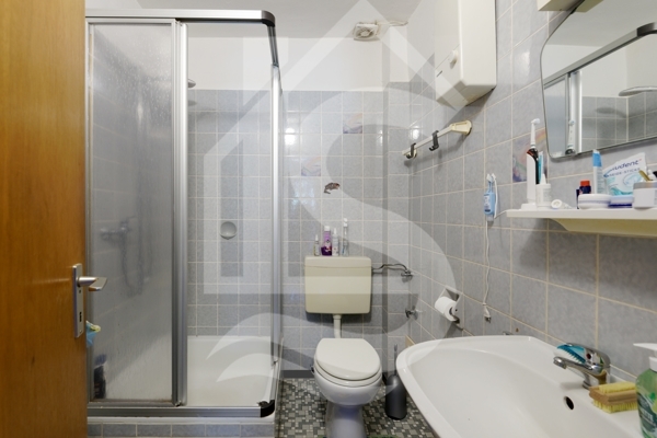 Badezimmer Zugang EG-Wohnung Anbau