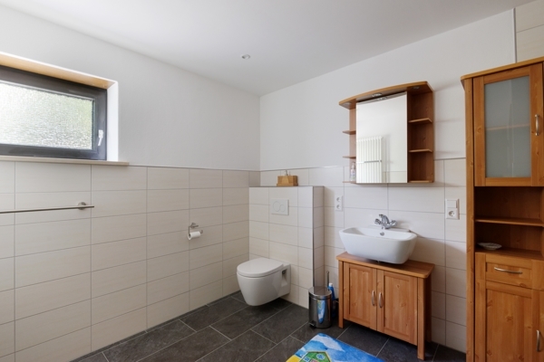 Badezimmer KG