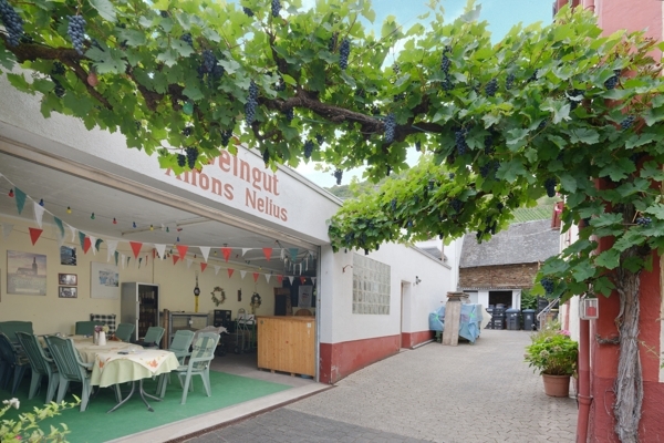 Weinlager  Garage
