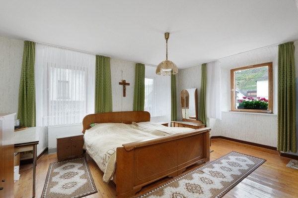 Schlafzimmer 1 OG