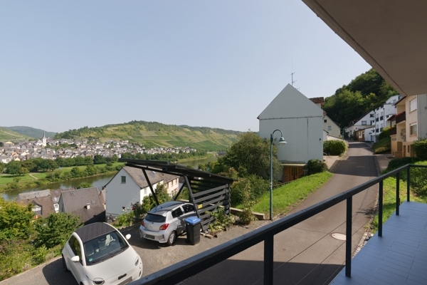 Balkon 1OG