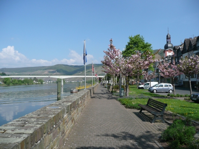 Mosel promenade