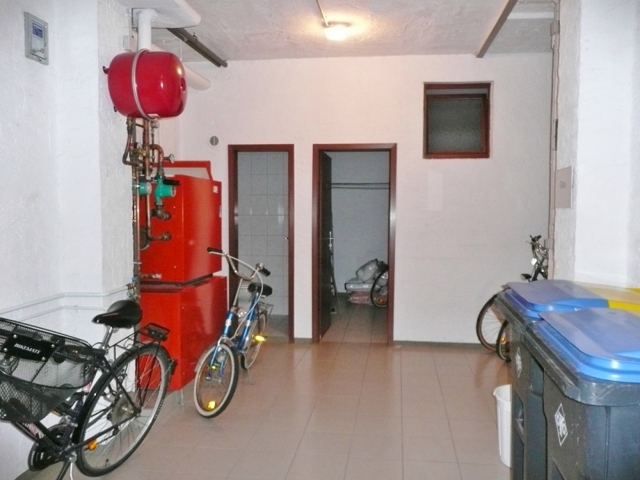 Garage und Heizraum