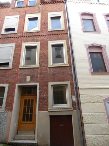 Straßenansicht - Doppelhaushälfte