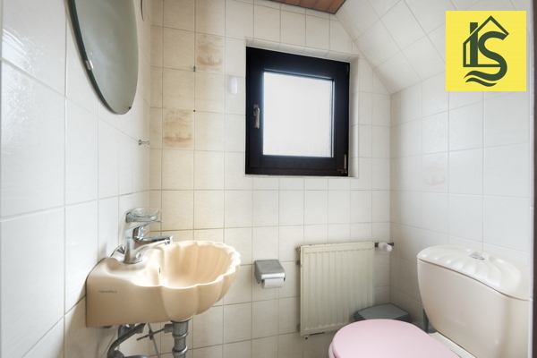 guest toilet