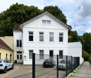 Straßenansicht