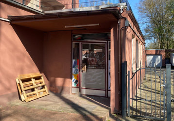 Eingang Laden rechts
