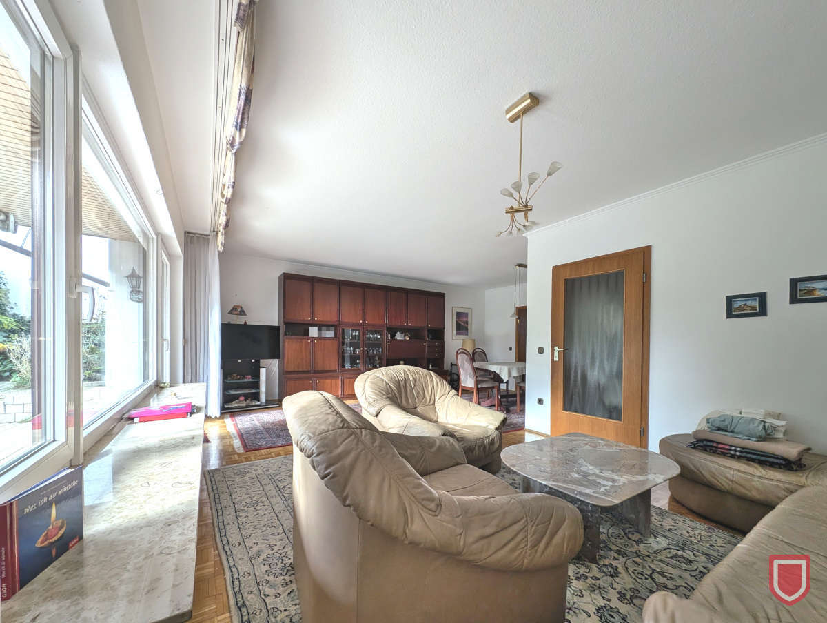 Wohnzimmer mit Essecke