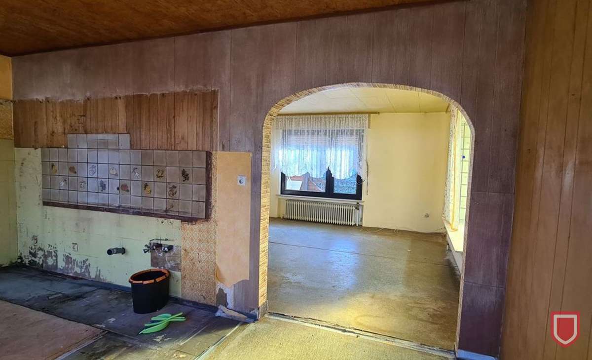 Küche und Wohnzimmer