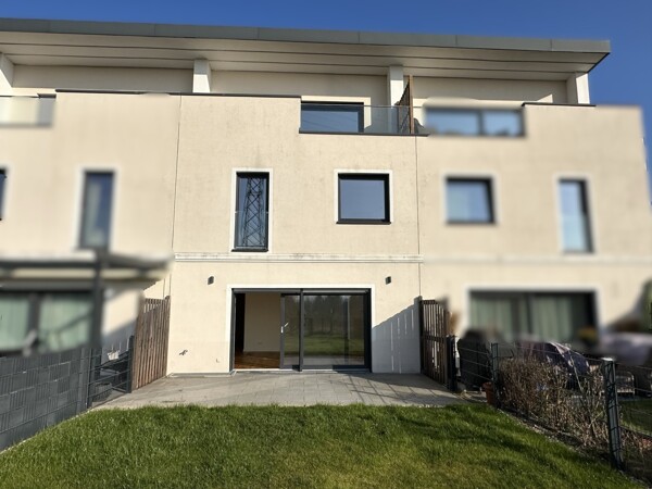 Hausansicht vom Garten