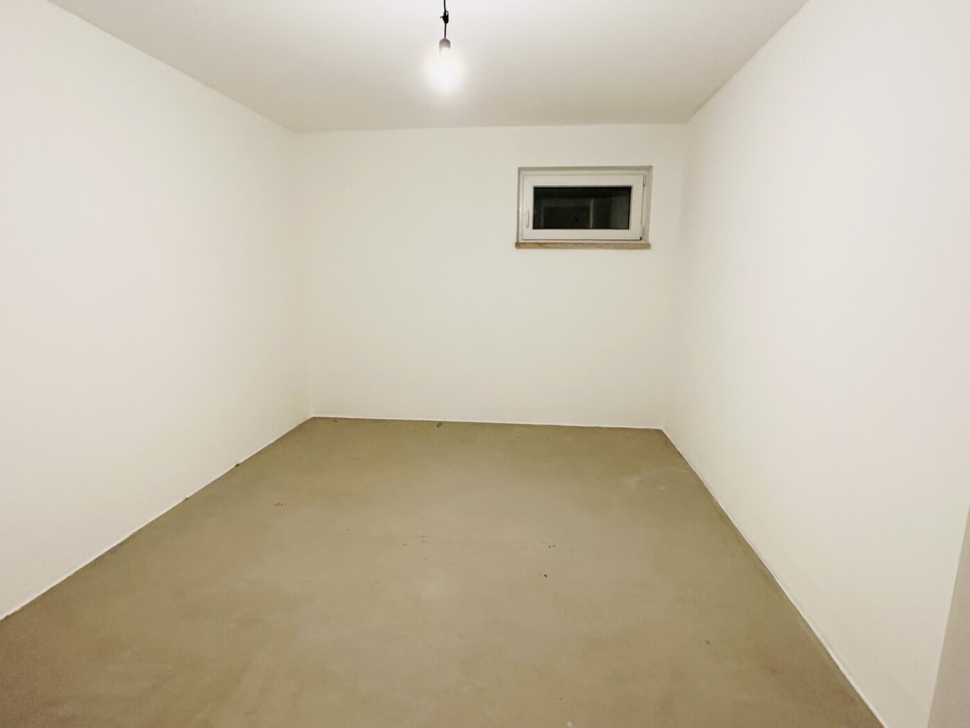 Kellerzimmer