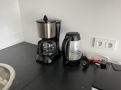 Kaffemaschine und Wasserkocher