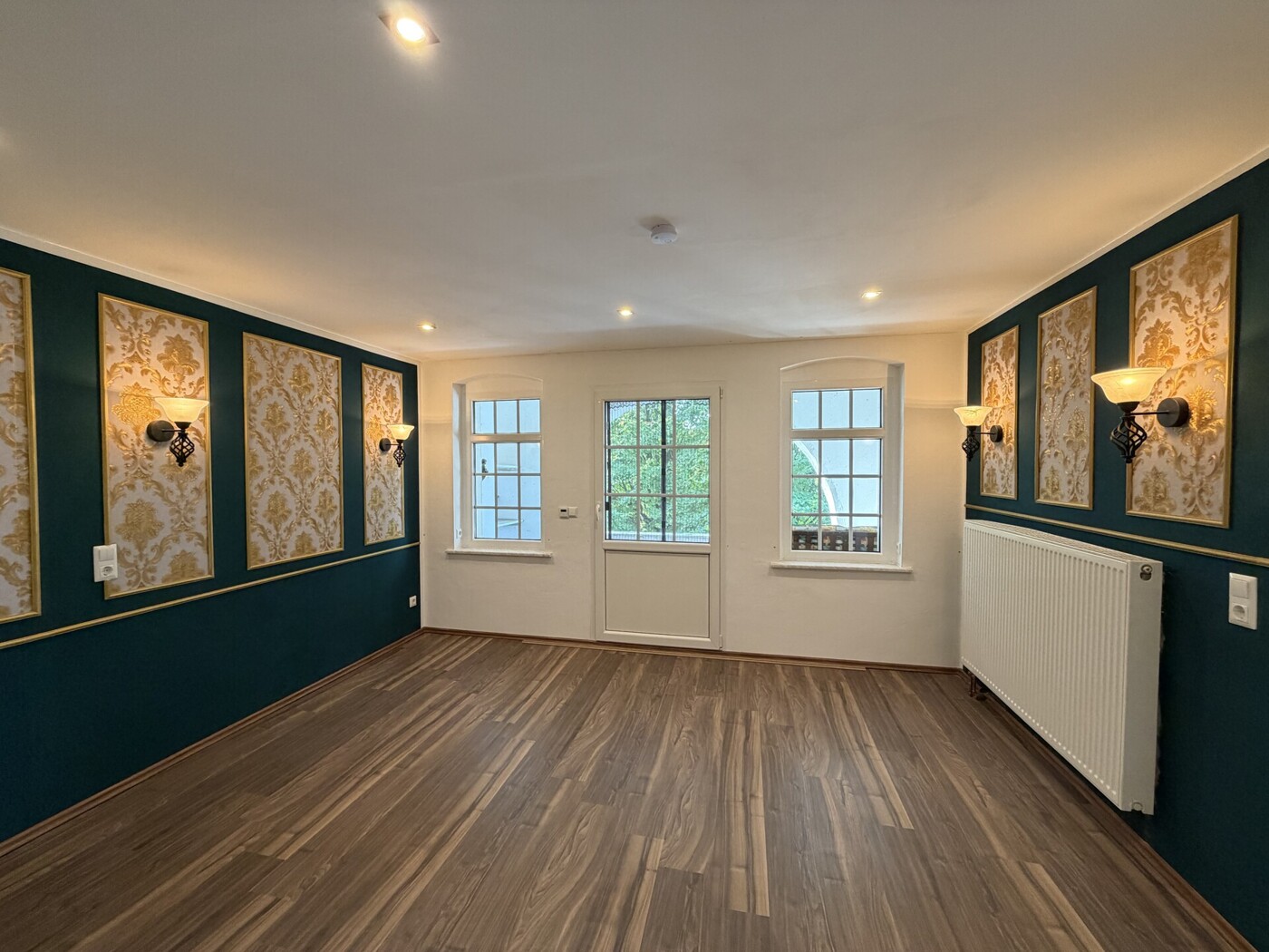 Kabinett - Lesezimmer - Boudoir mit zugang zur Loggia OG Raum 2. 18,04 m²