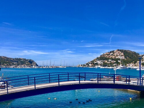 Port 1200€ 06:19 27