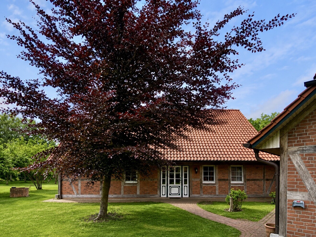 Hausansicht 3 von 4