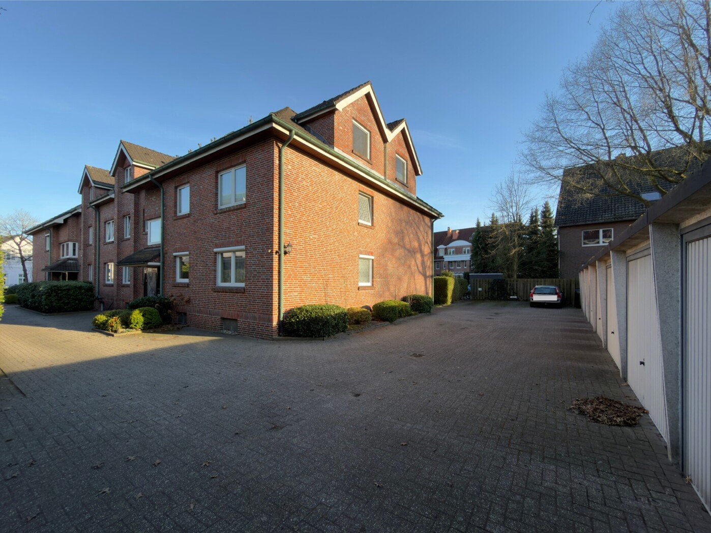 Hausansicht 3 von 3