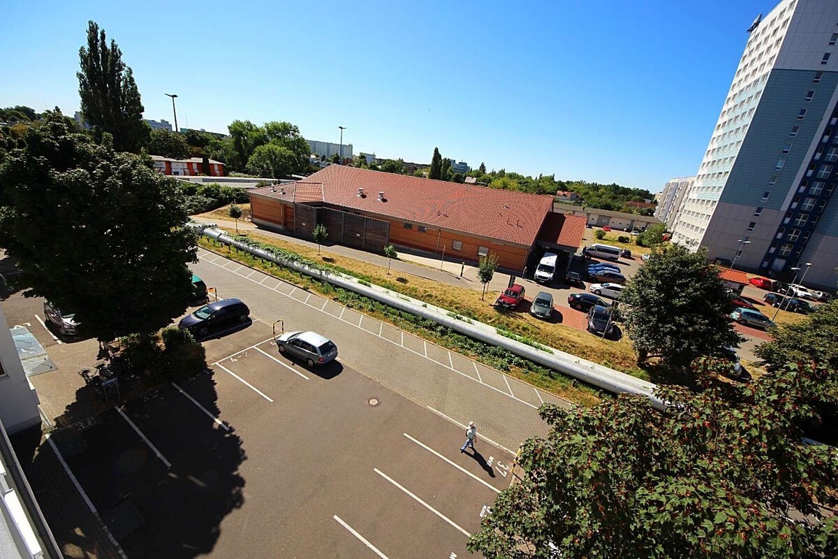 Kleines Appartement mit Aufzug, Parkett, ... - Foto 2