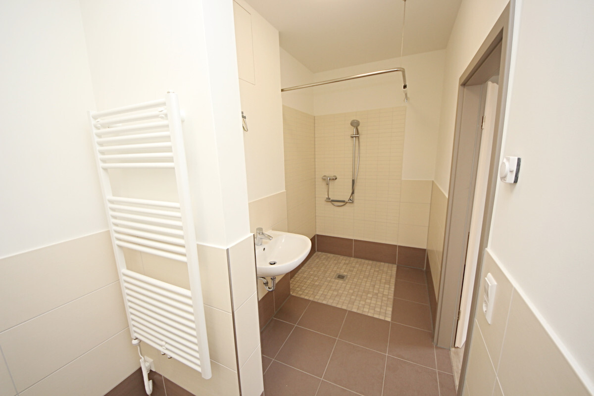 Barrierefreie Wohnung mit Aufzug und Bal ... - Photo 4