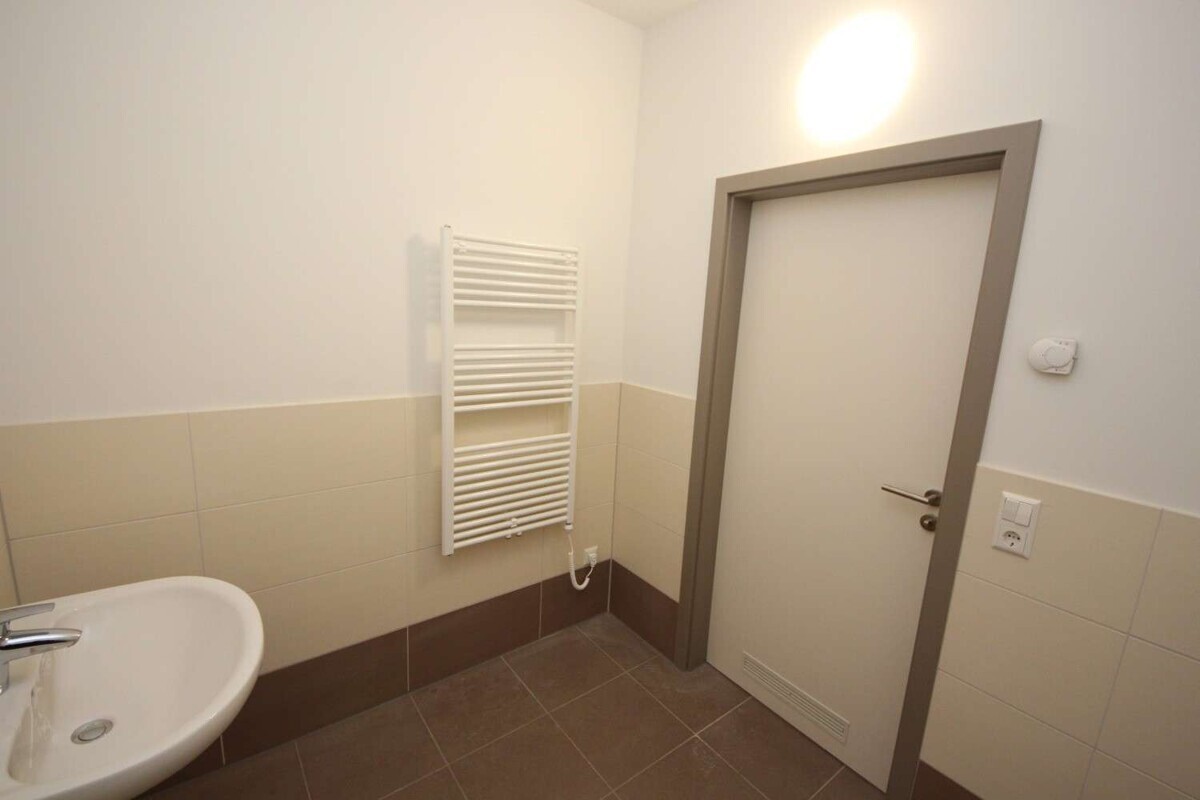 2-Zi. mit Aufzug, Balkon, PKW Stellplatz ... - Photo 3