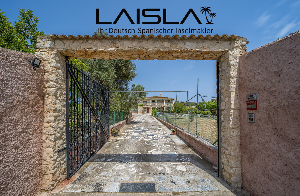 Landhaus mit Pool und ETV (Ferienvermietungslizenz) — Foto 4