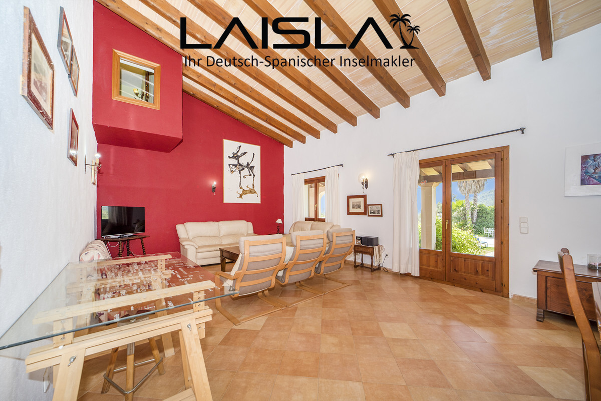 Mallorquinische Finca mit Ferienlizenz und Meerblick — Foto 9