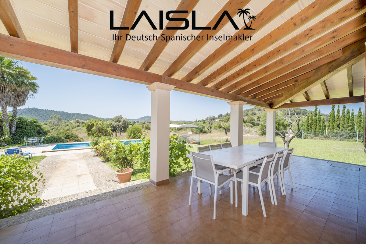 Mallorquinische Finca mit Ferienlizenz und Meerblick — Foto 20