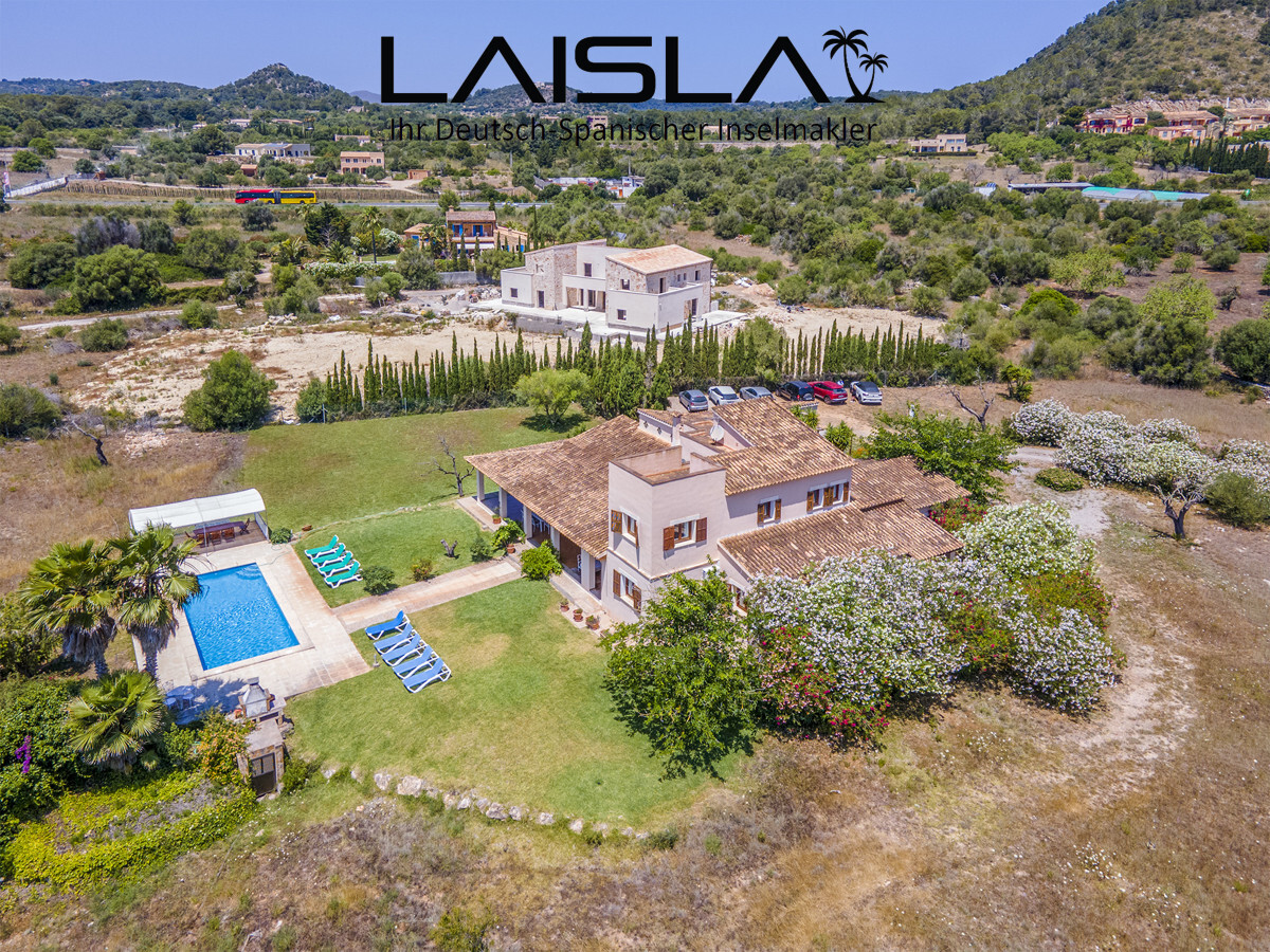 Mallorquinische Finca mit Ferienlizenz und Meerblick — Foto 6