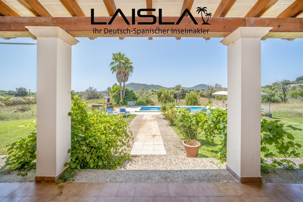 Mallorquinische Finca mit Ferienlizenz und Meerblick — Foto 16