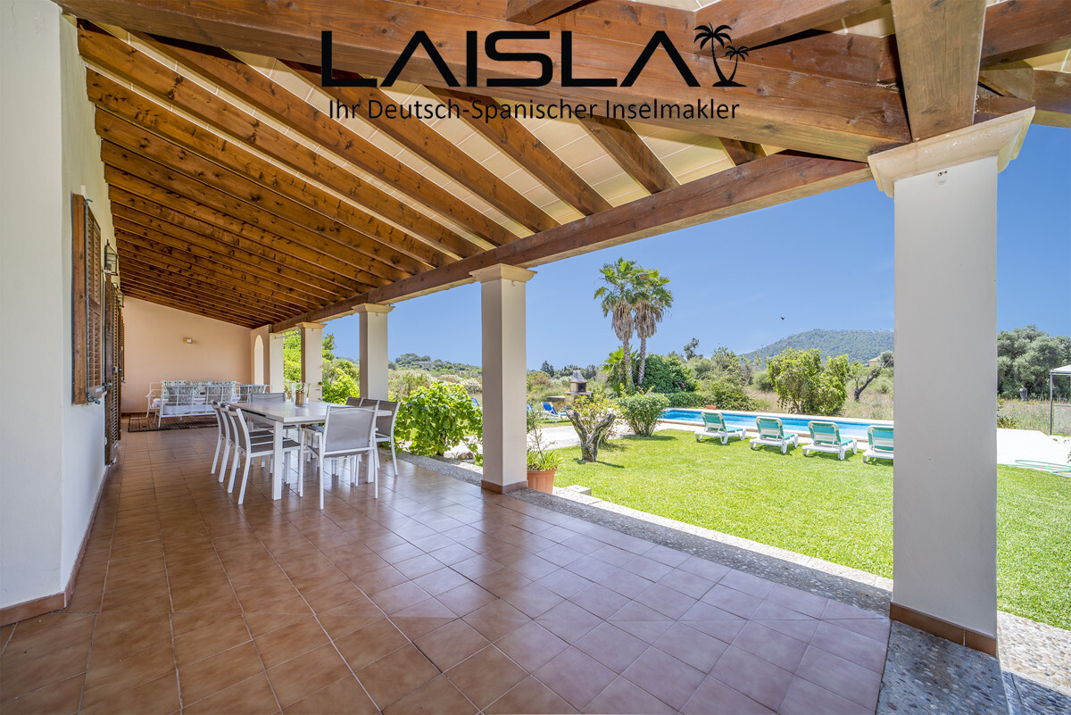 Mallorquinische Finca mit Ferienlizenz und Meerblick — Foto 23