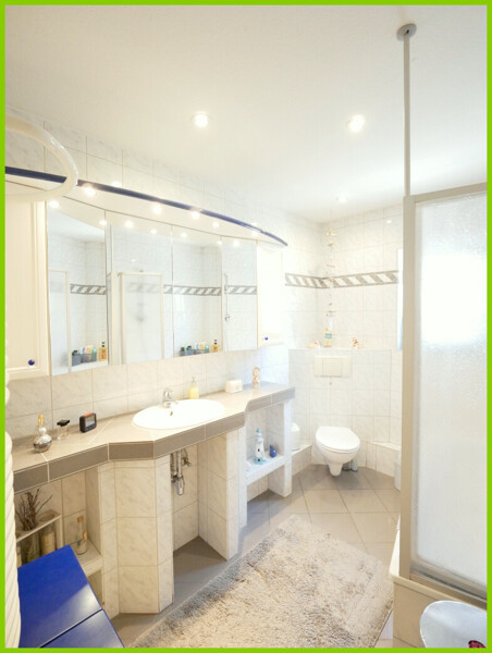 Badezimmer EG