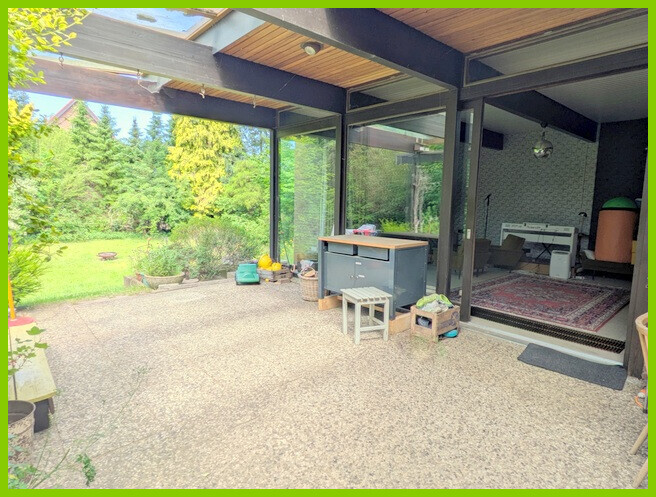 überdachte Terrasse