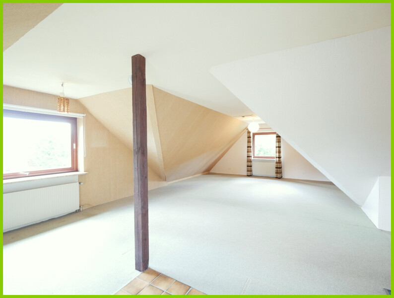 Zimmer 1 OG