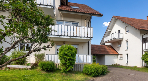 Ansicht hinten und Balkon