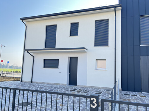 F8E0B82D-7928-4390-9CC1-B7E371672706_converted