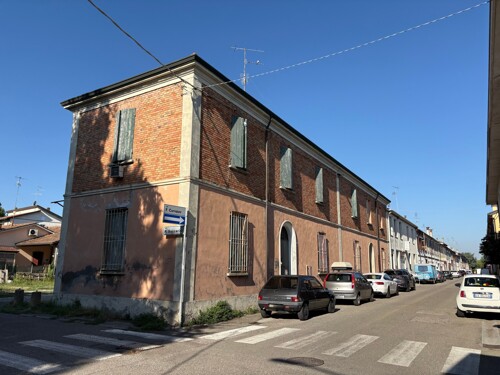 a6293ecc-0fe6-4bf2-996e-c663f385fb96