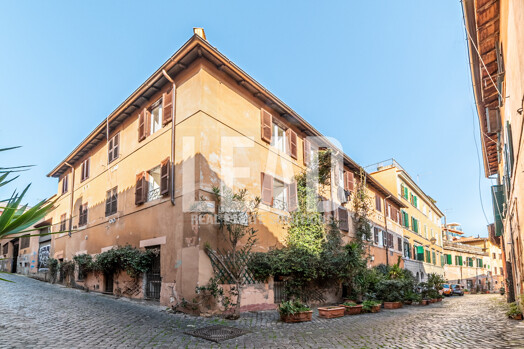 810_2011-2-HDR-Modifica